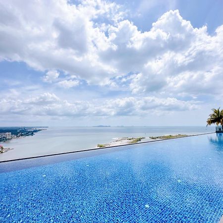 Silver Scape Residence Melaka Raya By Heystay Management Zewnętrze zdjęcie