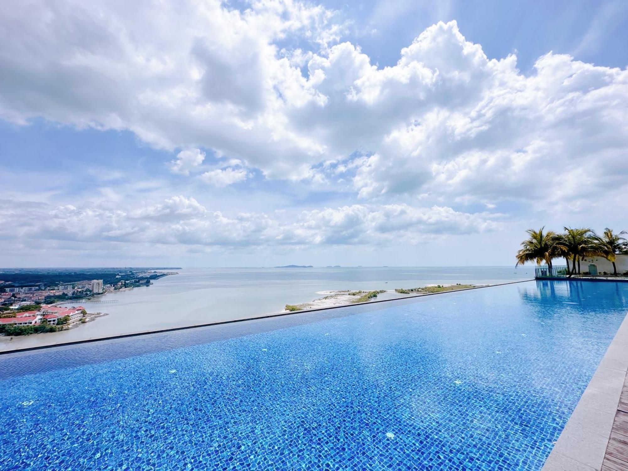 Silver Scape Residence Melaka Raya By Heystay Management Zewnętrze zdjęcie