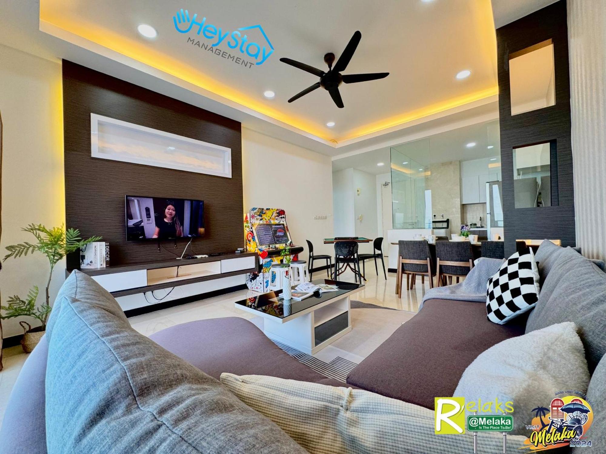 Silver Scape Residence Melaka Raya By Heystay Management Zewnętrze zdjęcie